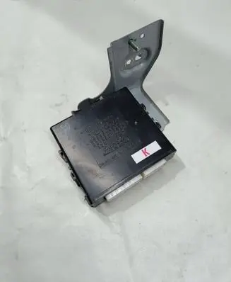 Lexus RX 330 - 350 - 400H Light module LCM 8994048050 0319000340
