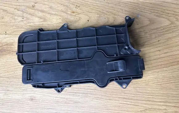 Honda Civic Cabin air micro filter cap
