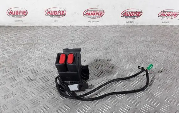 Toyota RAV 4 (XA50) Middle seatbelt buckle (rear) B630 18219 81117