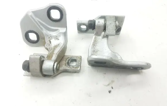 BMW 7 E65 E66 Rear door hinge set 7017818