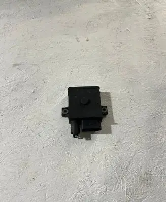BMW 5 E60 E61 Glow plug pre-heat relay GDAISI9CU3