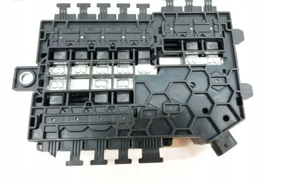 Mercedes-Benz C W205 Fuse box set A2225403150