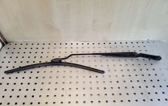 Audi A3 S3 8L Front wiper blade arm 1J1955409A
