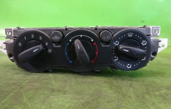Ford Focus Climate control unit 3M5T-19980-AD