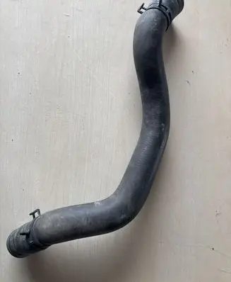 Chevrolet Corvette C7 Engine coolant pipe/hose 02108811