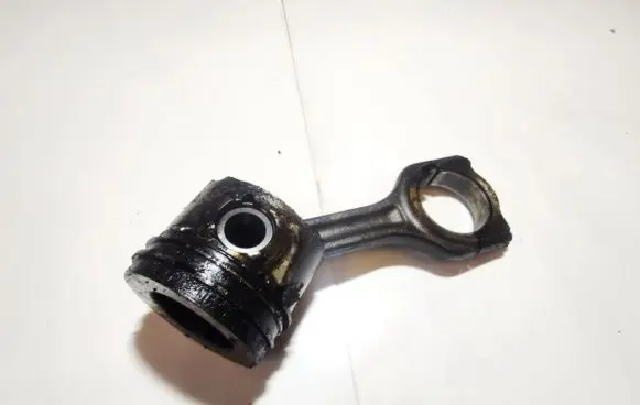 Citroen Berlingo Piston with connecting rod 75L115