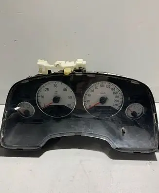 Opel Zafira A Speedometer (instrument cluster) 24461761 110080210002