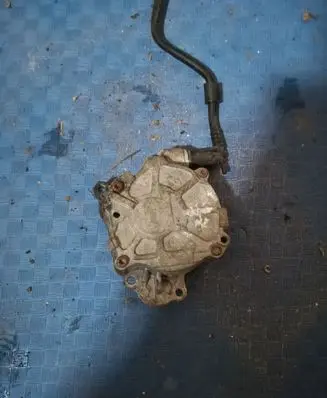 Skoda Fabia Mk2 (5J) Tandem pump 03L145100