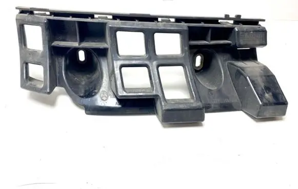 Mercedes-Benz SL R231 Rear bumper mounting bracket A2318810306 2318810306