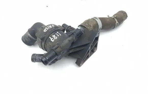 Nissan X-Trail T32 Engine coolant pipe/hose