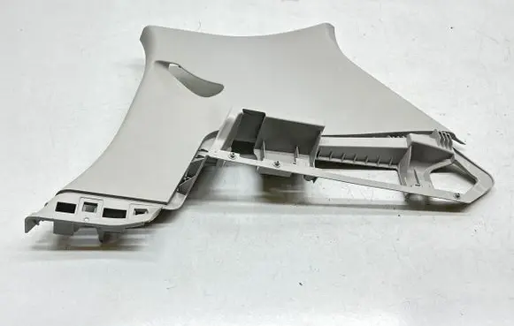 Renault Megane III (D)pillar trim (top) 769340006R 631140021