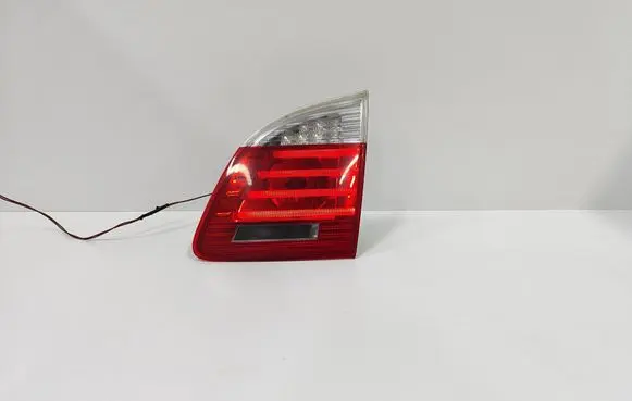BMW 5 E60 E61 Tailgate rear/tail lights 7177698 717769806 63217177698