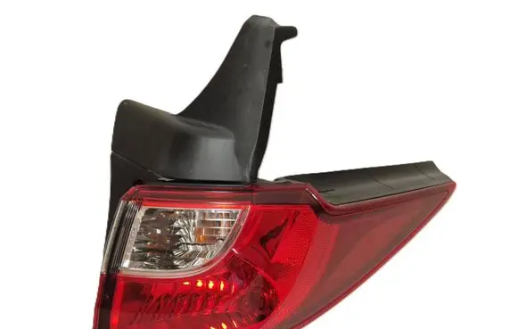 Mazda 5 Rear/tail lights C51351150 K2442