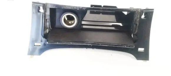Car ashtray