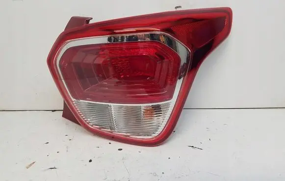 Hyundai i10 Rear/tail lights 92402-B4400