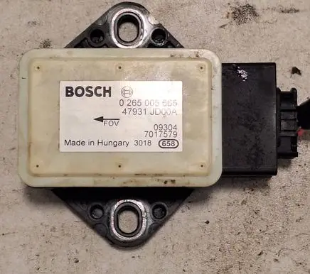 Audi A6 S6 C6 4F ESP acceleration yaw rate sensor 0265005665 47931JD00A 7017579