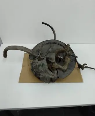 Mercedes-Benz E W211 Front wheel hub spindle knuckle 