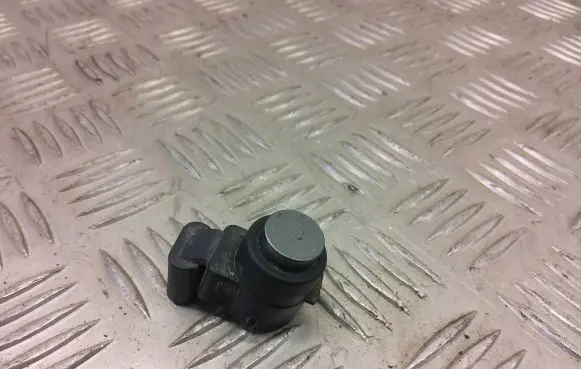 BMW 1 E82 E88 Parking PDC sensor 6988965