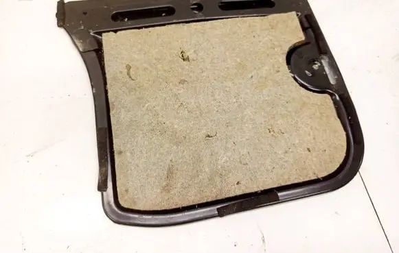 Volkswagen PASSAT B4 Other trunk/boot trim element 