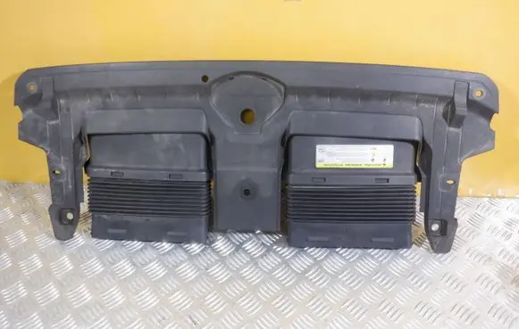 Audi Q7 4M Intercooler air guide/duct channel 4M0807081 906806