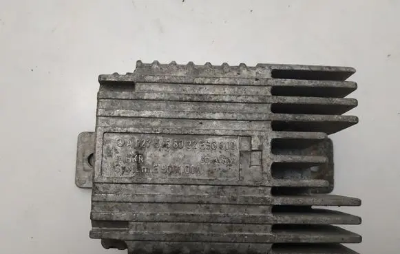 Mercedes-Benz A W168 Coolant fan relay A0275458032