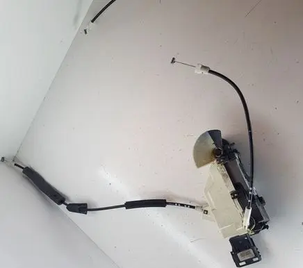 Citroen C5 Front door lock 574388 A01772