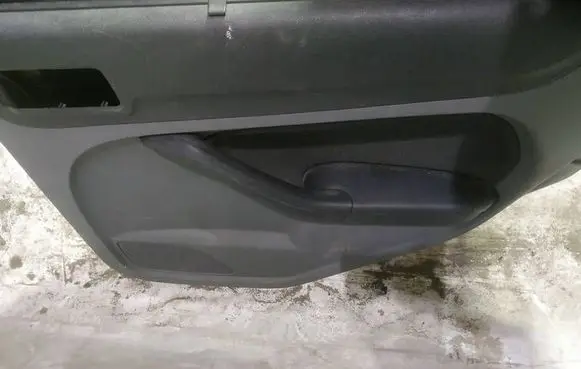Ford Focus Rear door card panel trim