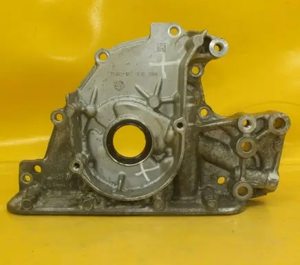 Seat Leon (5F) Timing belt guard (cover) 04E115105BM