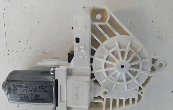 Front door window regulator motor