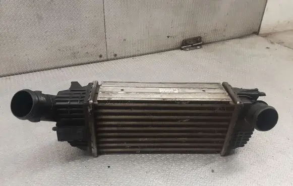 Peugeot 508 Intercooler radiator 9683009680