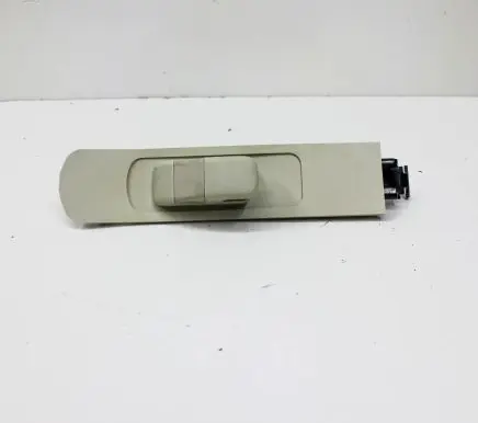 Ford Ecosport Seat belt height adjuster 025100500
