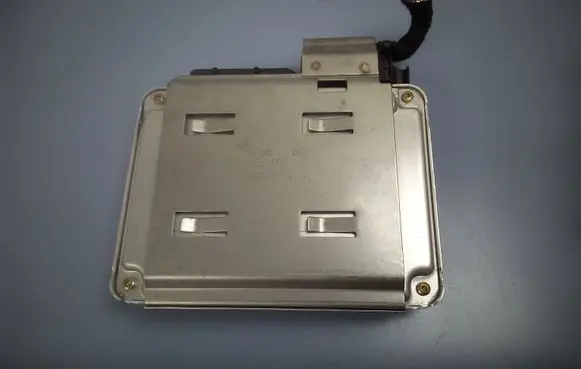 Audi A4 S4 B6 8E 8H Engine control unit/module 8E0907411