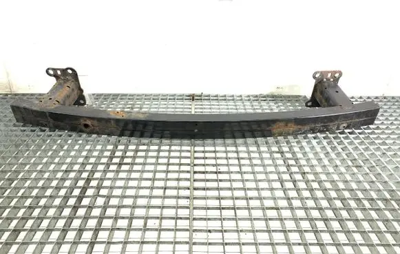 Nissan Qashqai Front bumper support beam 