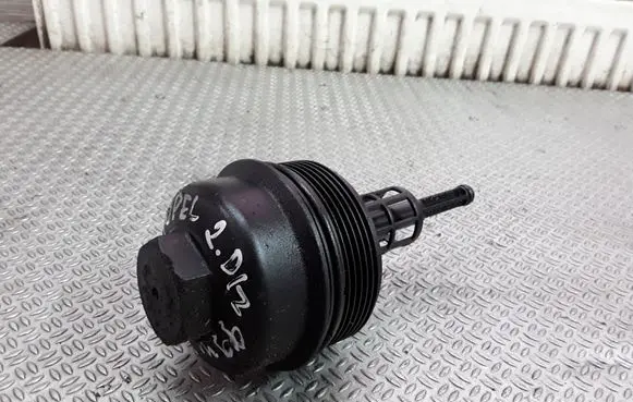 Opel Vectra B Oil filter cover 6740217989