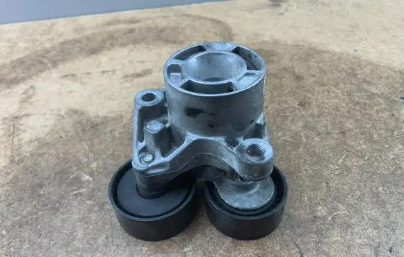 BMW 5 F10 F11 A/C compressor mount bracket 11287810807 7810807