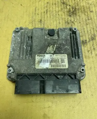 Iveco Daily 35 - 40.10 Engine control unit/module 504121602 0045616 14090949