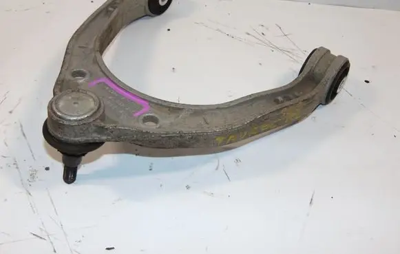 Volkswagen Touareg I Front lower control arm/wishbone 7L0407021B 7L0407047B
