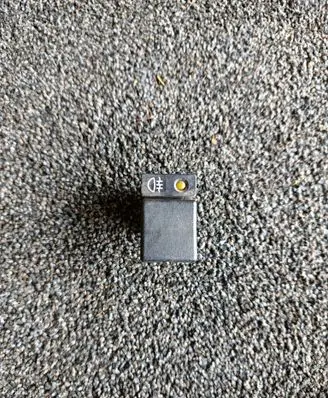 Opel Omega A Fog light switch 90214671