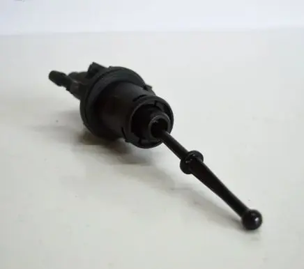 Clutch slave cylinder