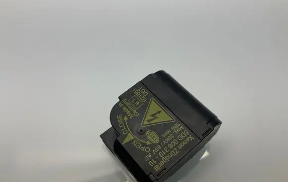 Mercedes-Benz E W211 Headlight ballast module Xenon 5DD00831910