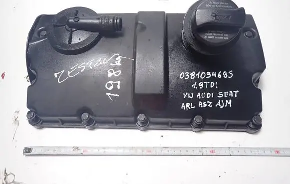 Volkswagen Golf IV Rocker cam cover 038103469S