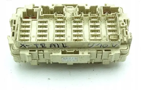 Nissan X-Trail T32 Fuse box set