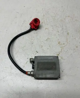 BMW X5 E53 Headlight ballast module Xenon 5DV00776041 8386708