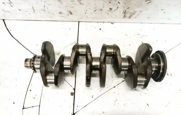 Skoda Octavia Mk2 (1Z) Crankshaft 