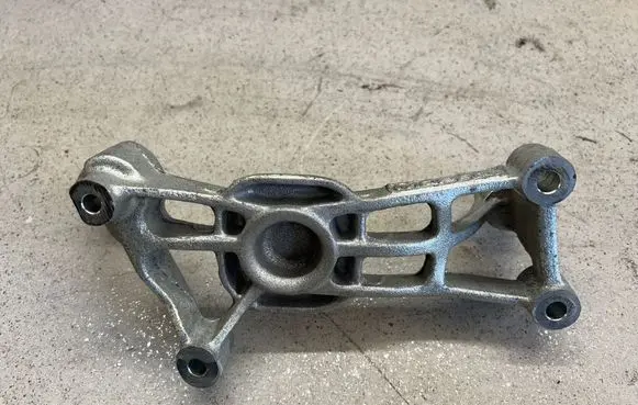Other engine bay part