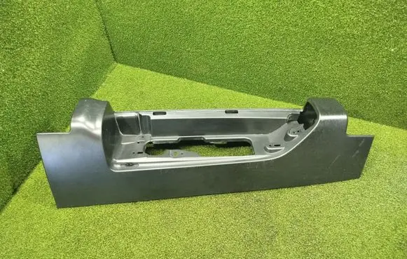 Renault Trafic III (X82) Rear/tail light trim molding 265A19592R 265A14210R 265A13137R