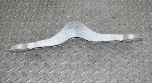 BMW Z4 E89 Rear differential/diff mount bracket 