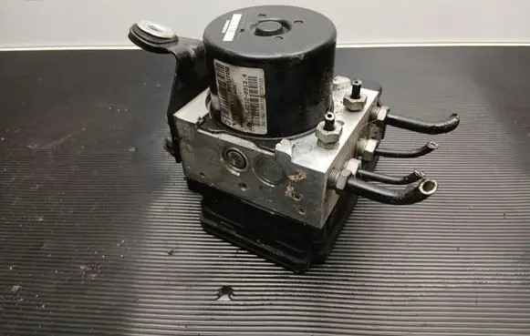 Volvo V60 ABS Pump 31317450