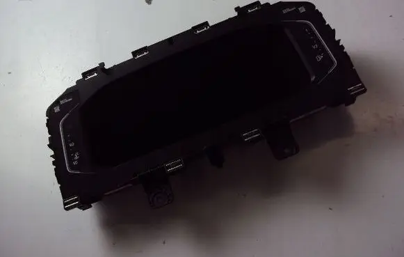 Speedometer (instrument cluster)