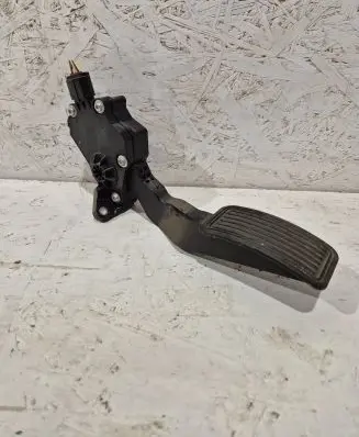 Mazda CX-7 Accelerator throttle pedal EG21 K42387390 09L10E00048